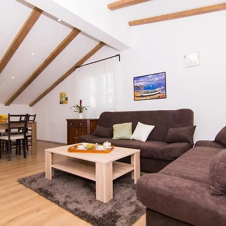 Misura Apartment *